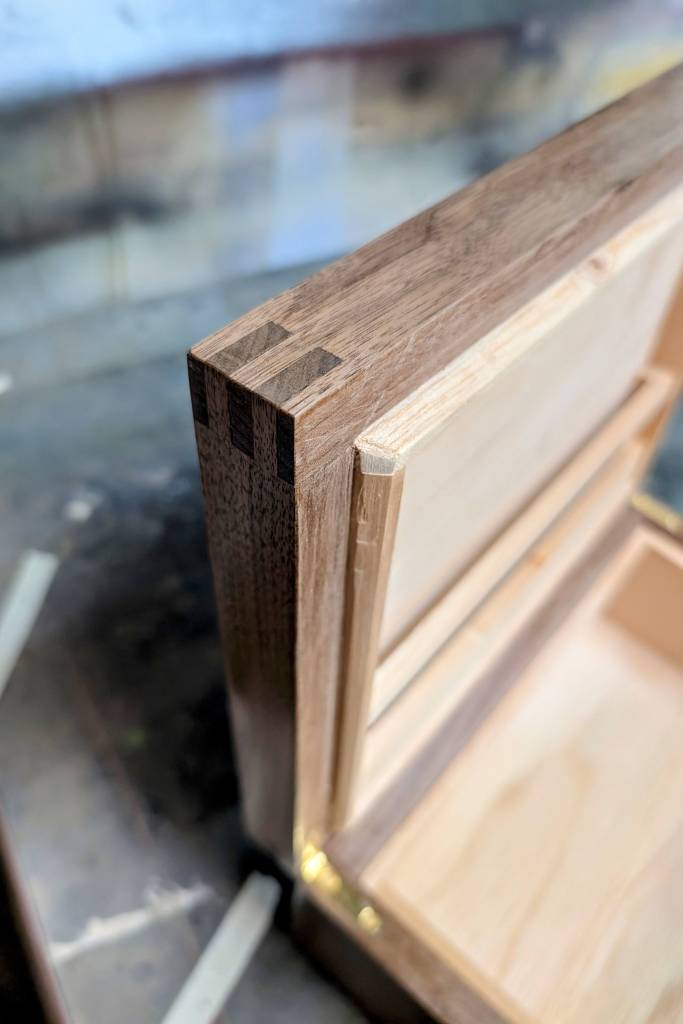 Close up of humidor lid