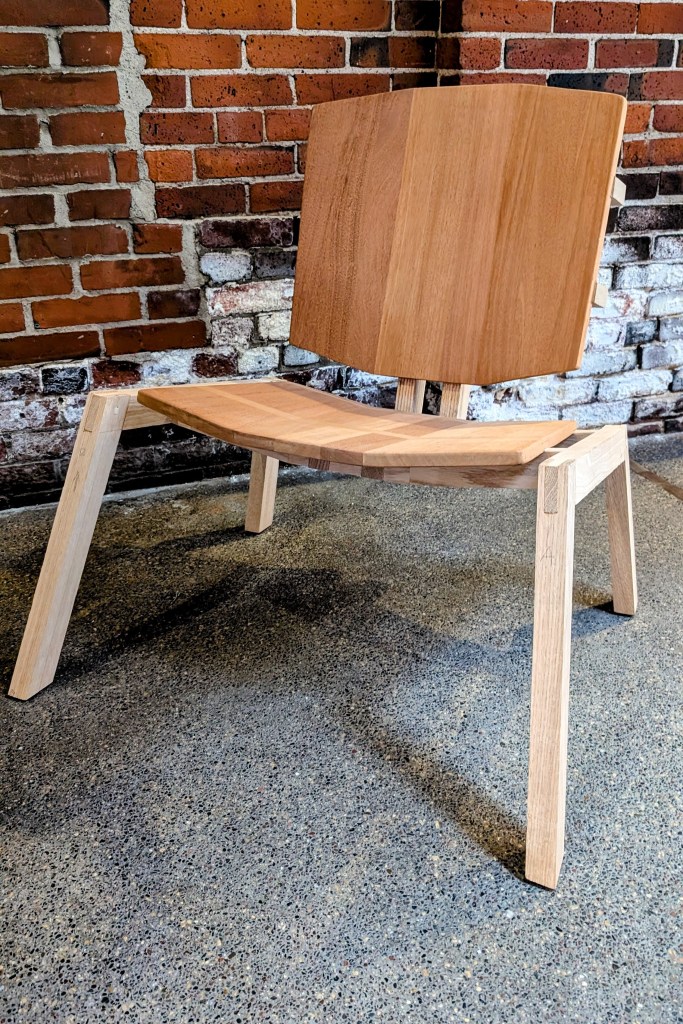 Lounge chair
