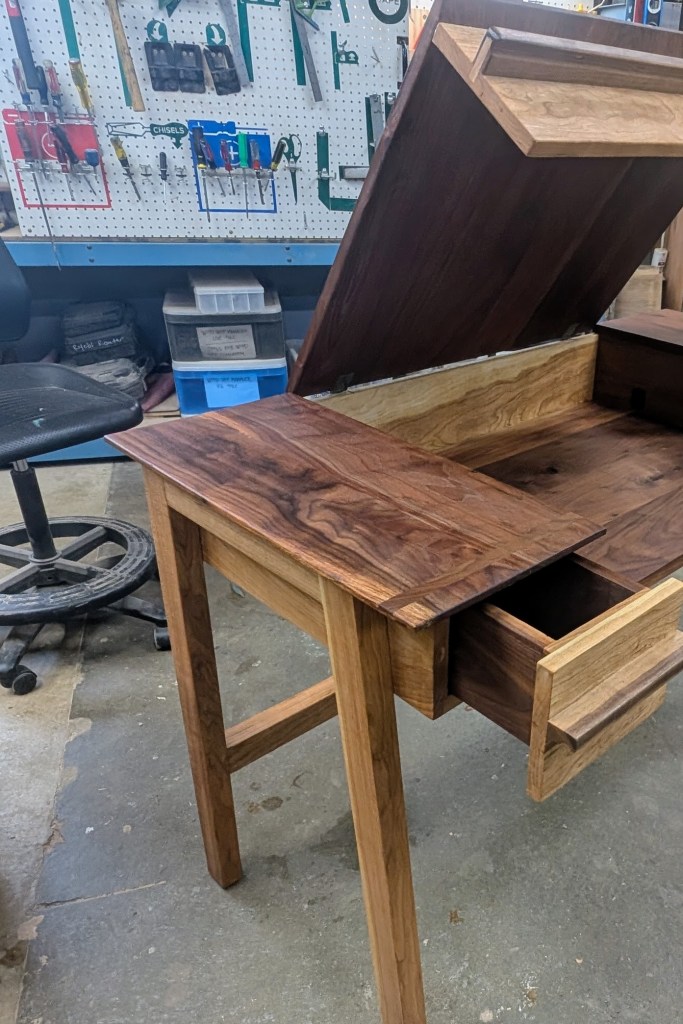 Laptop cabinet desk open in shop